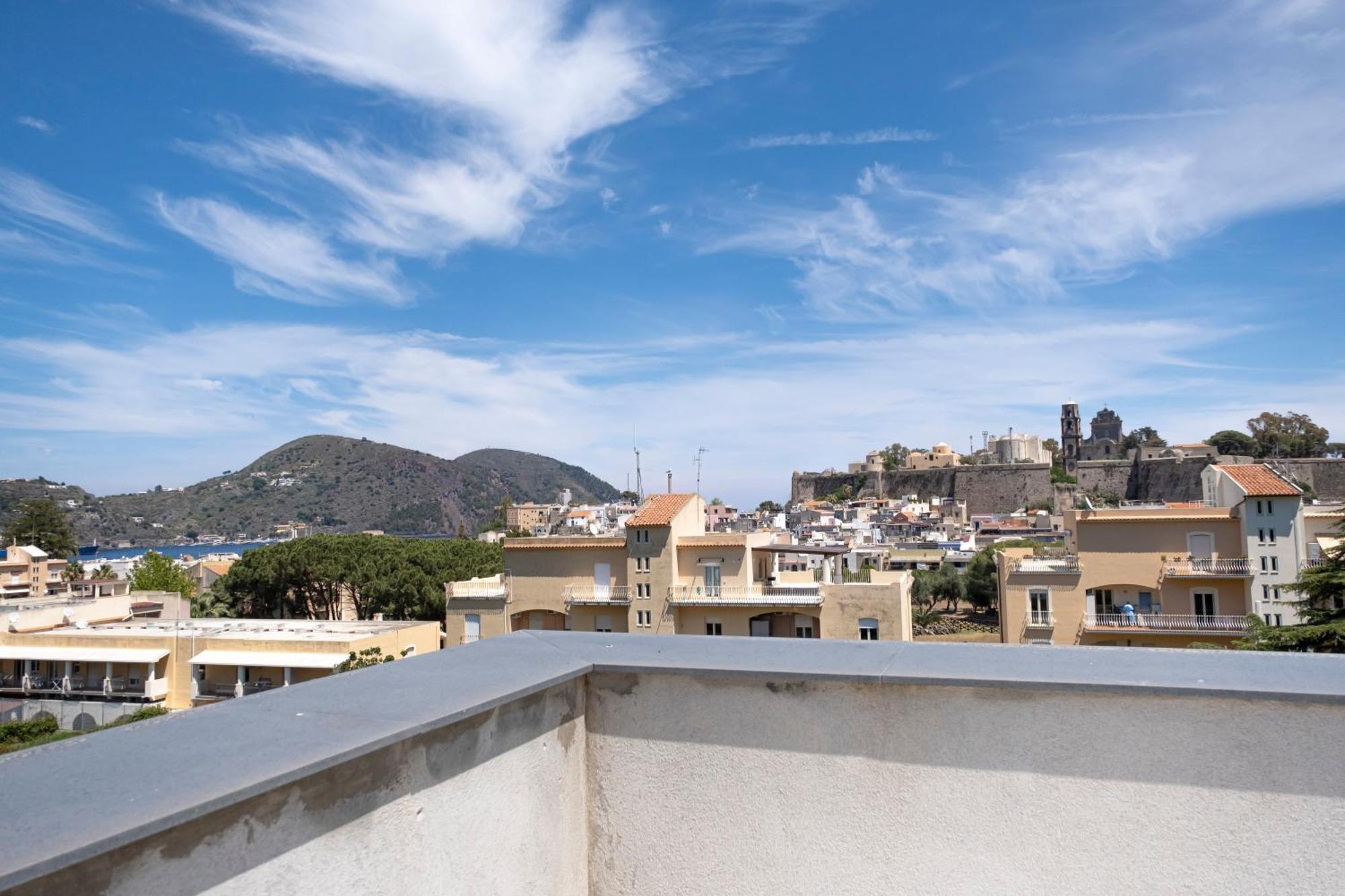 Appartamenti Il Ventaglio Lipari  Exteriör bild