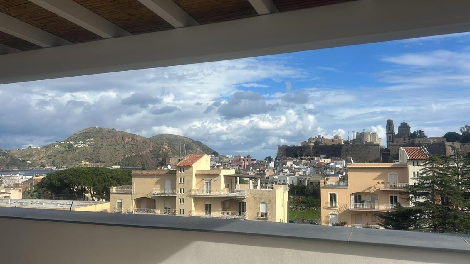 Appartamenti Il Ventaglio Lipari  Exteriör bild